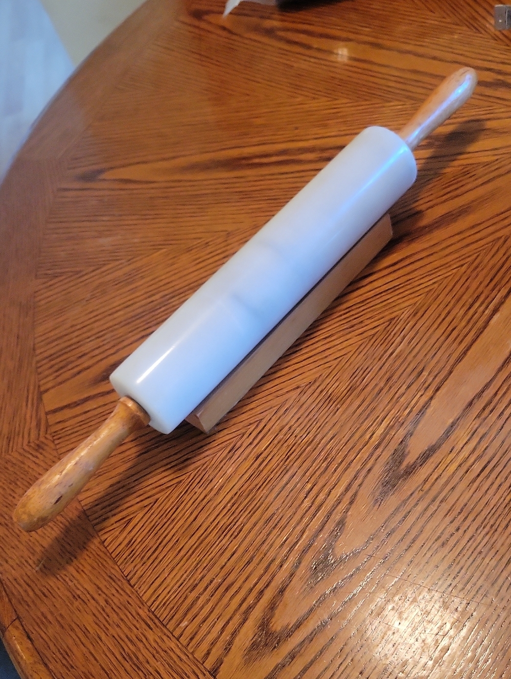 White 18" Marble Rolling Pin with Wooden Handleand Stand - Home Kitchen